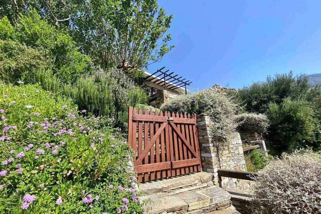 The Old Stone Cottage Karystos  Bagian luar foto